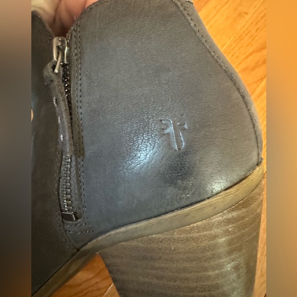 Frye Judith Double Zip Ankle Boots Leather Dark Gray 7M - Picture 2 of 4